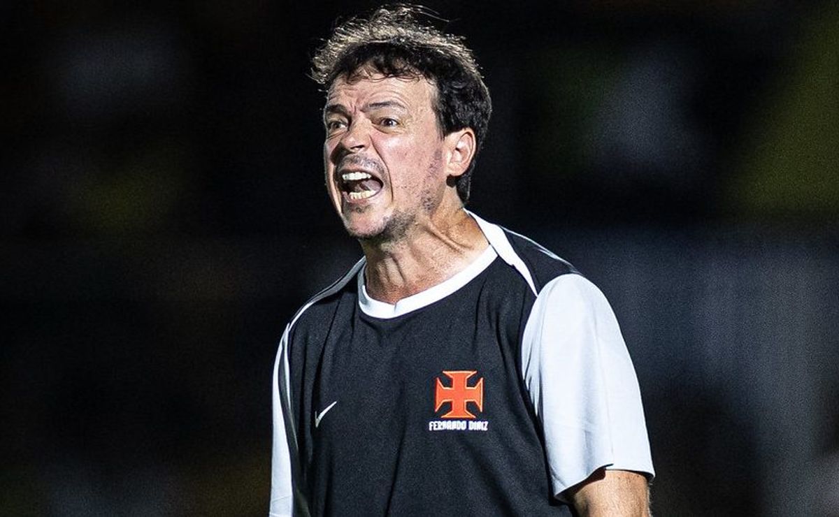 Diniz rebate críticas sobre bronca em Nuno e explica porque adotou postura enérgica: “Não adianta criar tumulto”