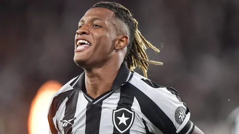 Danilo jogador do Botafogo durante partida contra o Cruzeiro no estadio Engenhao pelo campeonato Brasileiro A 2026.