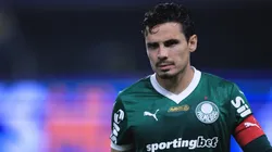 SP - SAO PAULO - 11/10/2025 - BRASILEIRO A 2025, PALMEIRAS X JUVENTUDE - Raphael Veiga jogador do Palmeiras durante partida contra o Juventude no estadio Arena Allianz Parque pelo campeonato Brasileiro A 2025. Foto: Ettore Chiereguini/AGIF
