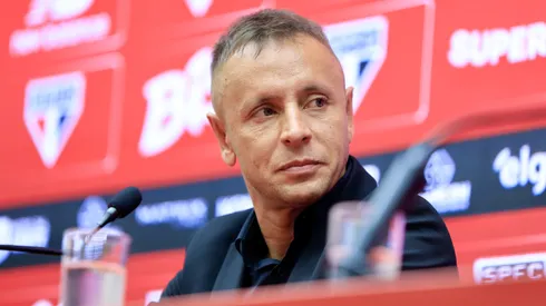 Rafinha durante apresentação no São Paulo – Foto: Marcello Zambrana/AGIF