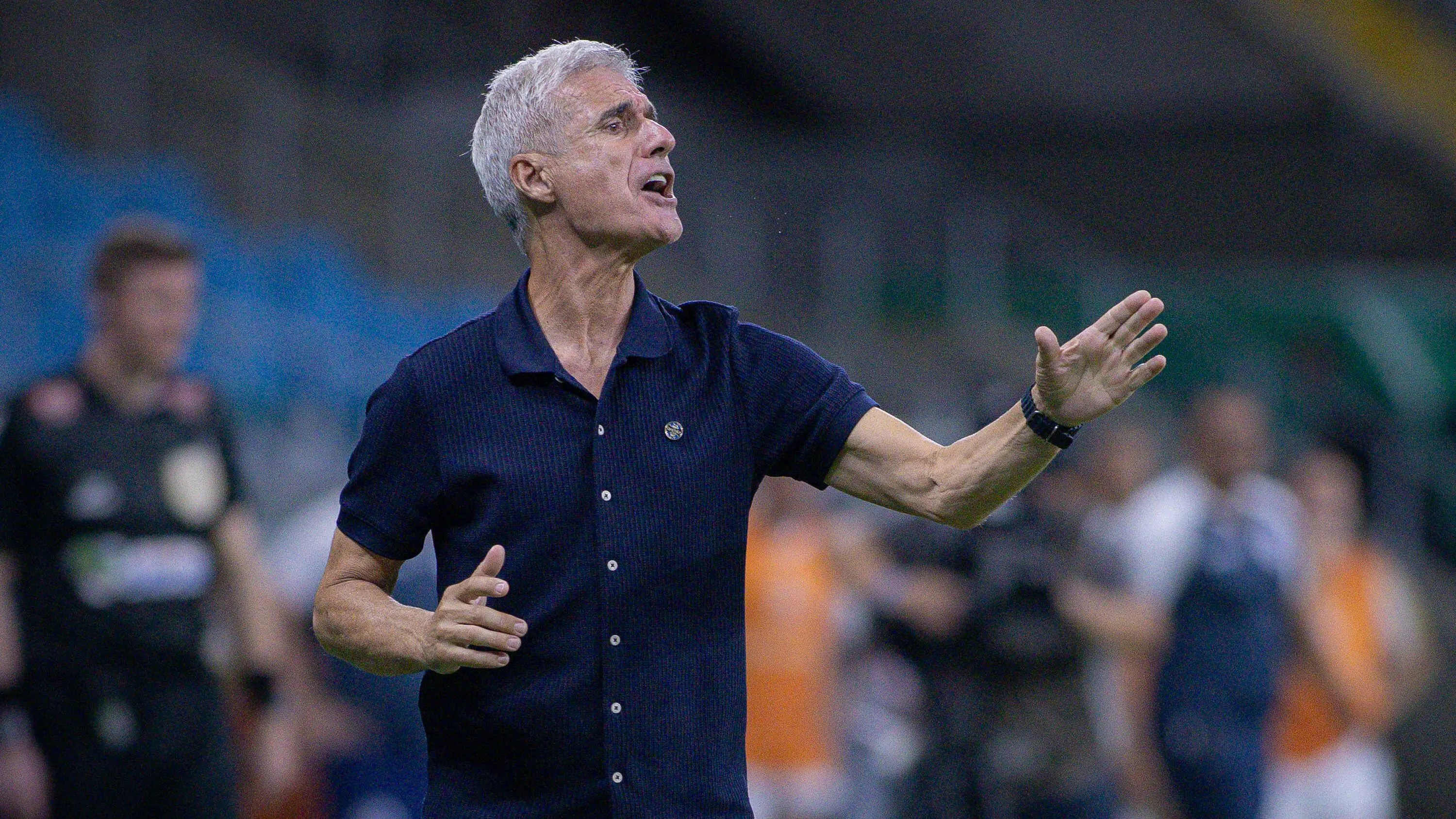 RS – PORTO ALEGRE – 14/01/2026 – GAUCHO 2026, GREMIO X SAO JOSE – Luis Castro tecnico do Gremio durante partida contra o Sao Jose no estadio Arena do Gremio pelo campeonato Gaucho 2026. Foto: Maxi Franzoi/AGIF