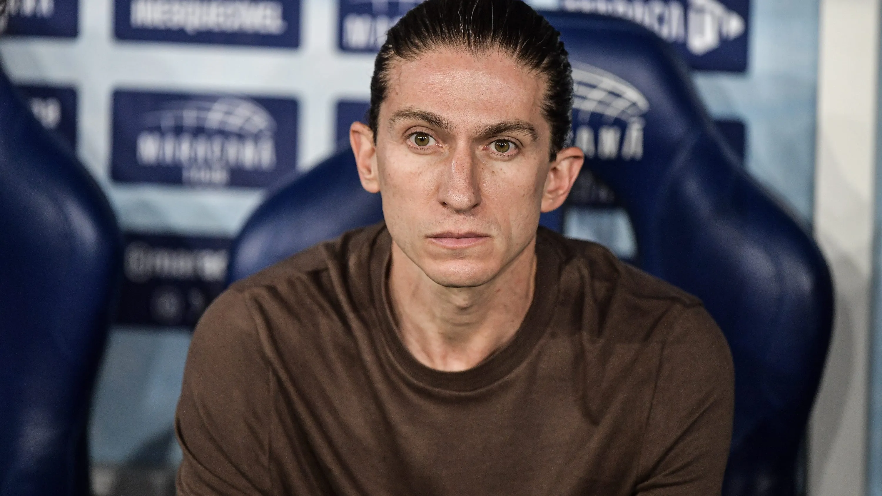RJ – RIO DE JANEIRO – 25/01/2026 – CARIOCA 2026, FLUMINENSE X FLAMENGO – Filipe Luis tecnico do Flamengo durante partida contra o Fluminense no estadio Maracana pelo campeonato Carioca 2026. Foto: Thiago Ribeiro/AGIF