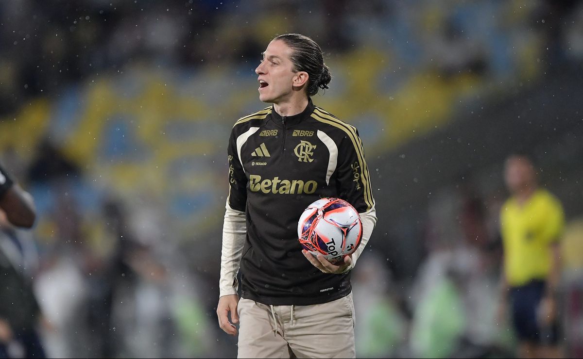 Flamengo liga alerta, vê desgaste físico e mapeia pontos frágeis antes da Supercopa contra o Corinthians