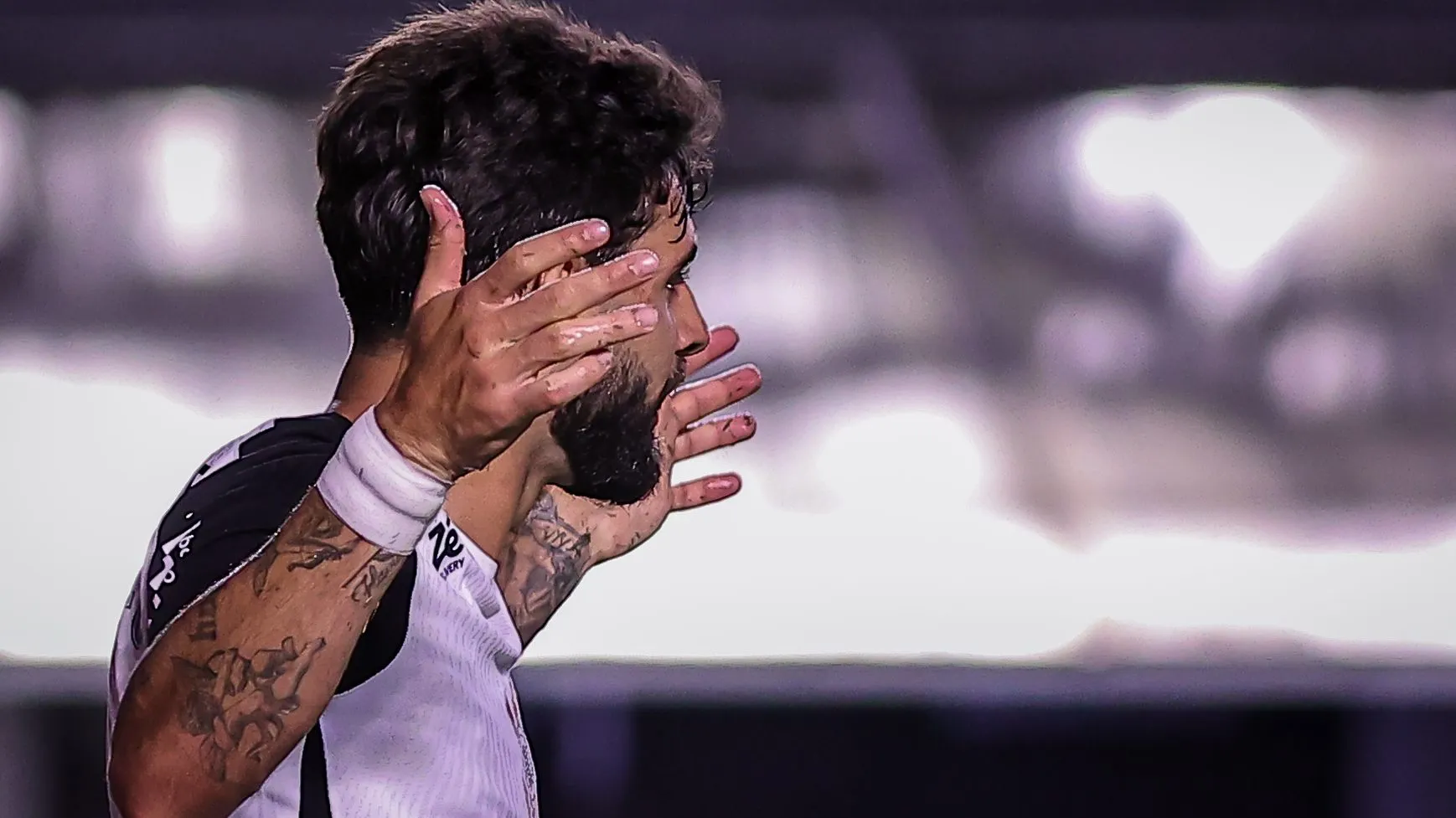 SP – SANTOS – 28/01/2026 – BRASILEIRO A 2026, CORINTHIANS X BAHIA – Yuri Alberto jogador do Corinthians durante partida contra o Bahia no estadio Vila Belmiro pelo campeonato Brasileiro A 2026. Foto: Fabio Giannelli/AGIF