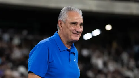 Tite durante o revés sofrido no Nilton Santos