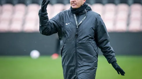 Lucas Piccinato com as Brabas em Londres. Foto: Rodrigo Gazzanel/Ag Corinthians