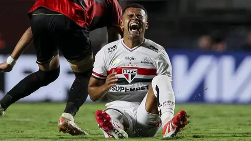 Alisson deve permanecer no São Paulo.