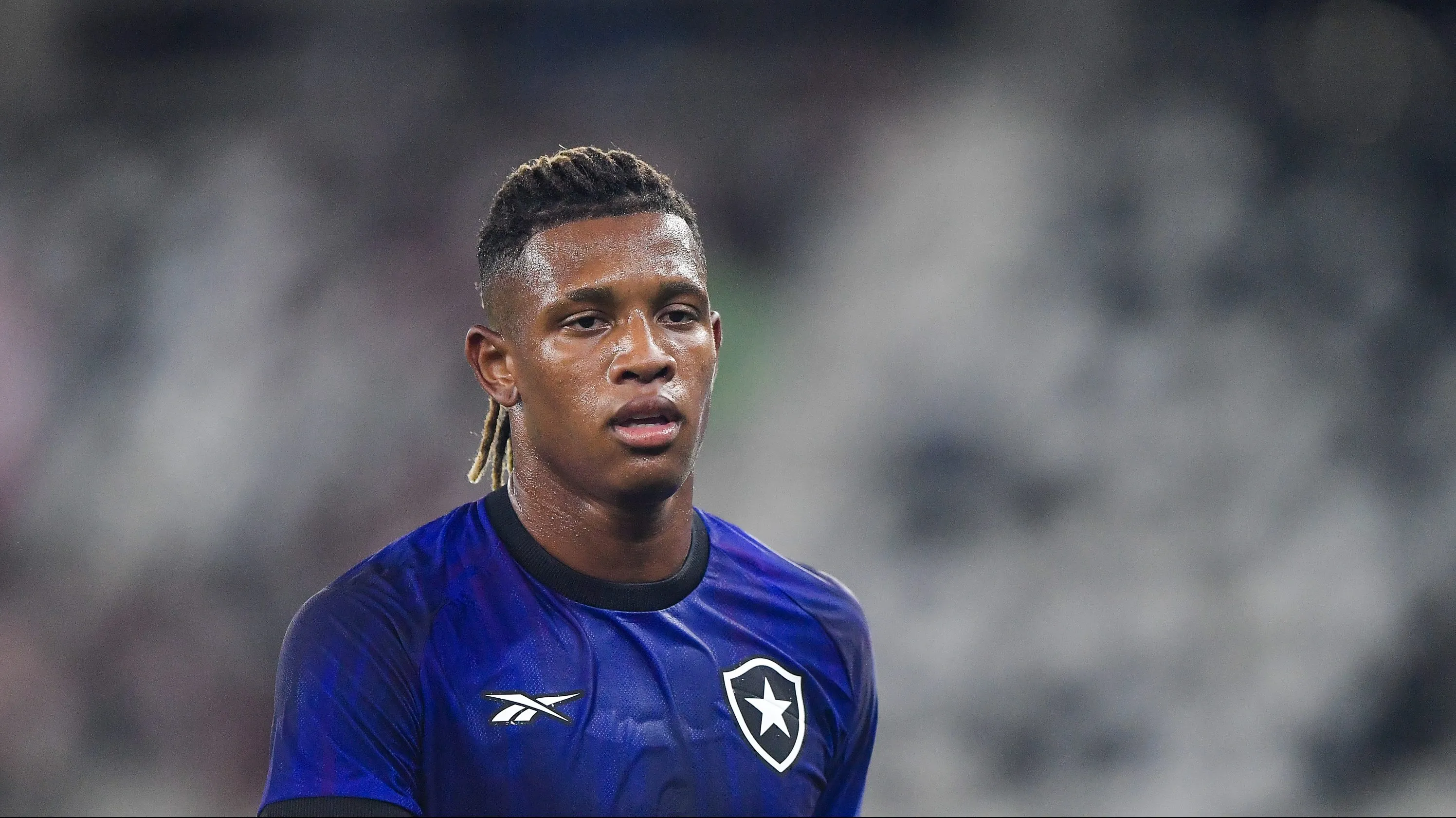 Danilo no Botafogo. Foto: Thiago Ribeiro/AGIF