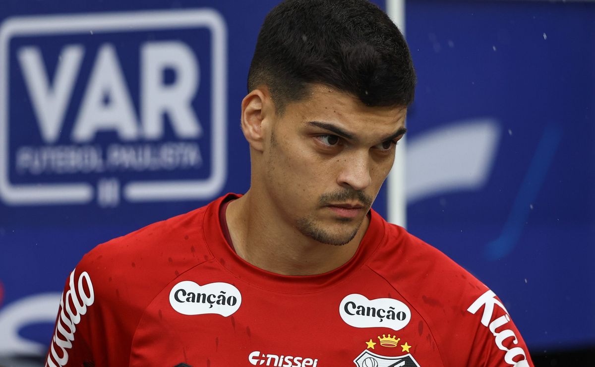 Flamengo freia investida, descarta Gabriel Brazão e muda o plano para o gol em 2026