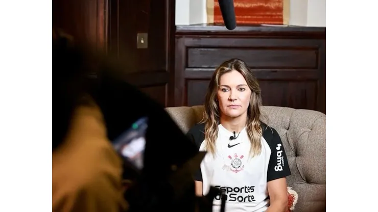 Gabi Zanotti em Londres com as Brabas. Foto: Rodrigo Gazzanel/Ag. Corinthians