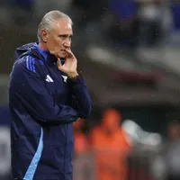 Tite pressionado após estreia traumática