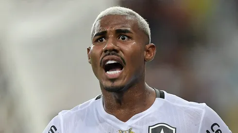 Cuiabano no Botafogo. Foto: Thiago Ribeiro/AGIF