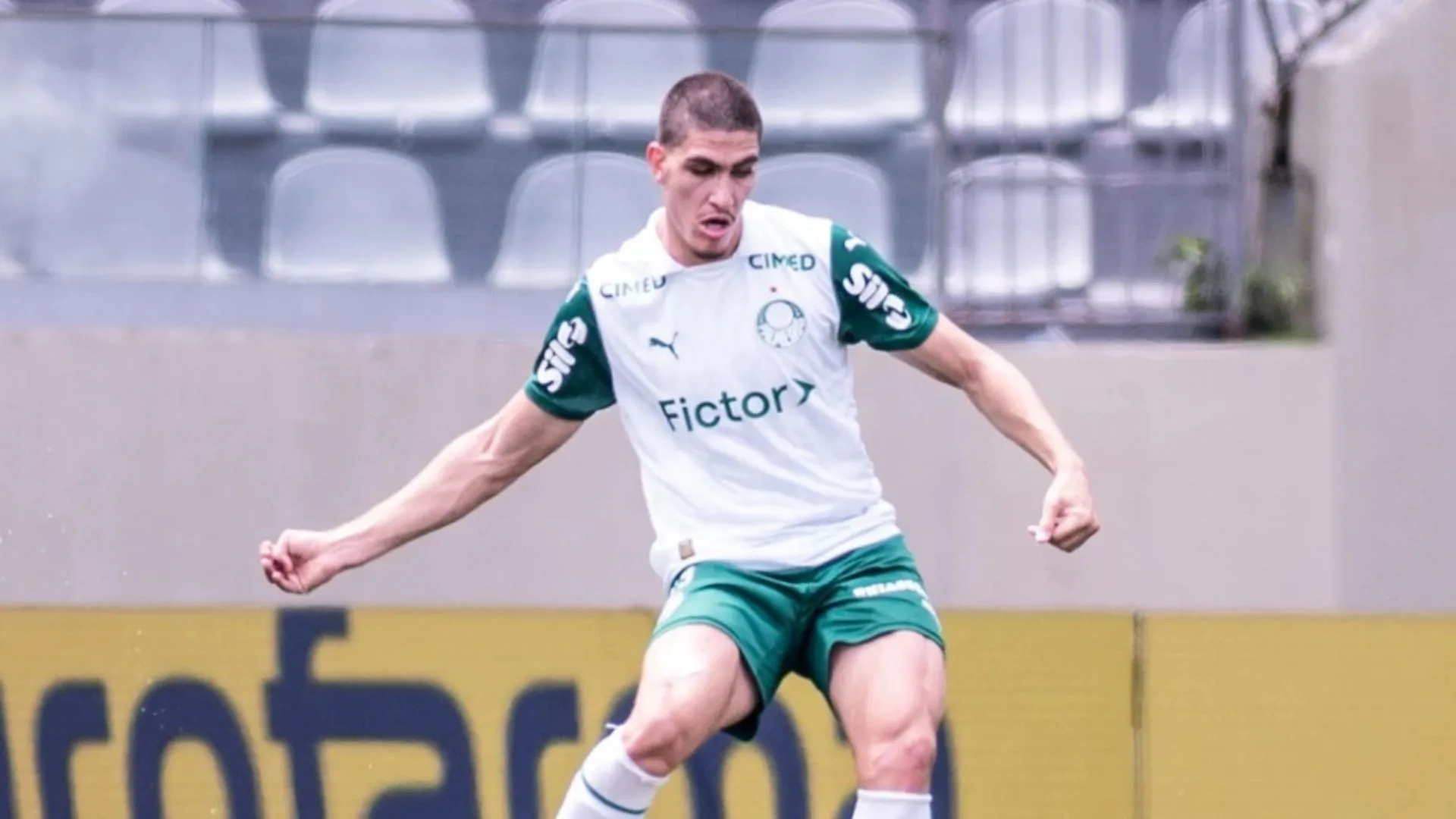 Udinese recuou nas tratativas para contratar o zagueiro Thiago Pimenta – Foto: Guilherme Veiga/Palmeiras