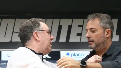 Mattos ao lado de Marcelo Teixeira.