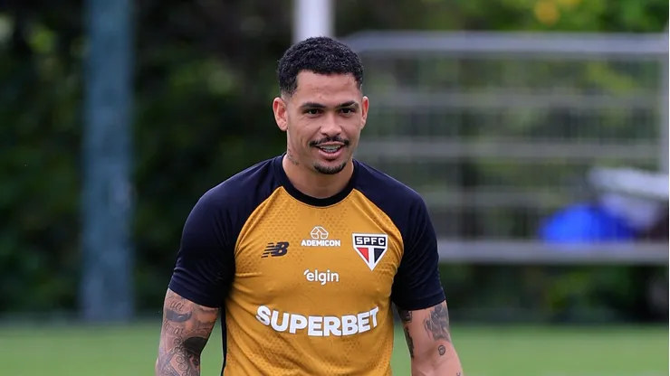Luciano durante treino desta sexta-feira (30)
