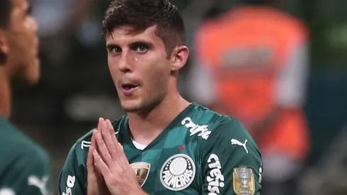 Zagueiro tem o futuro incerto – Foto: Ettore Chiereguini/AGIF.