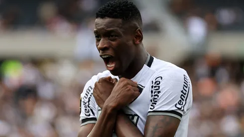 Atacante teve altos e baixos – Foto: Buda Mendes/Getty Images.