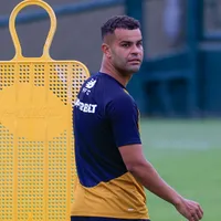 Alisson retorna ao São Paulo após negociação frustrada com Corinthians