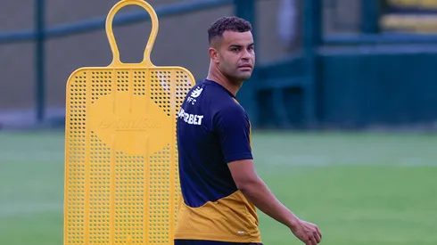 SP – SAO PAULO – 30/01/2026 – SAO PAULO, TREINO – Alison jogador do Sao Paulo durante treino no Centro de Treinamento CT Barra Funda. Foto: Marcello Zambrana/AGIF