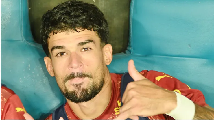 Cauly, jogador do Bahia, durante partida contra o Ceara no estadio Fonte Nova pelo campeonato Copa Do Nordeste 2025. Foto: Walmir Cirne/AGIF
