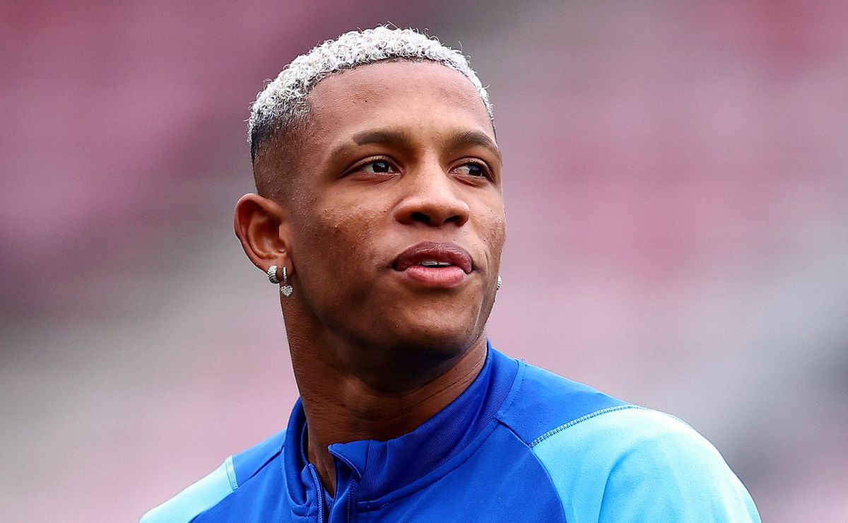 Flamengo define contratação de Danilo, do Botafogo, após Paquetá e monitora situação do meio-campista