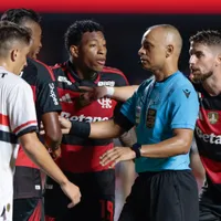 Tiago Leifert ironiza a Globo por lance polêmico