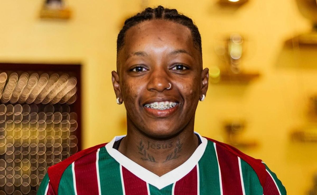 Fluminense anuncia a contratação de atacante Bruna Pelé, com passagem pelo futebol sul-coreano