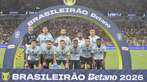 RJ – RIO DE JANEIRO – 28/01/2026 – BRASILEIRO A 2026, FLUMINENSE X GREMIO – Jogadores do Gremio posam para foto antes na partida contra Fluminense no estadio Maracana pelo campeonato Brasileiro A 2026. Foto: Thiago Ribeiro/AGIF