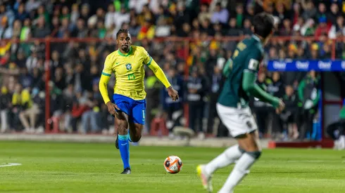BOLIVIA – EL ALTO – 09/09/2025 – ELIMINATORIAS COPA DO MUNDO 2026, BOLIVIA X BRASIL – ALEXSANDRO RIBEIRO jogador do Brasil durante partida contra o Bolivia no estadio El Alto pelo campeonato Eliminatorias Copa Do Mundo 2026. Foto: Paulo De Tarso/AGIF