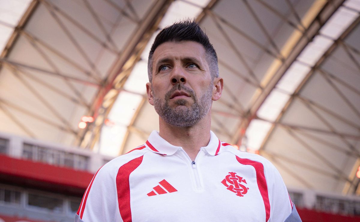 Pezzolano mantém estilo e Inter vencer Caxias por 1 a 0 mesmo poupando titulares