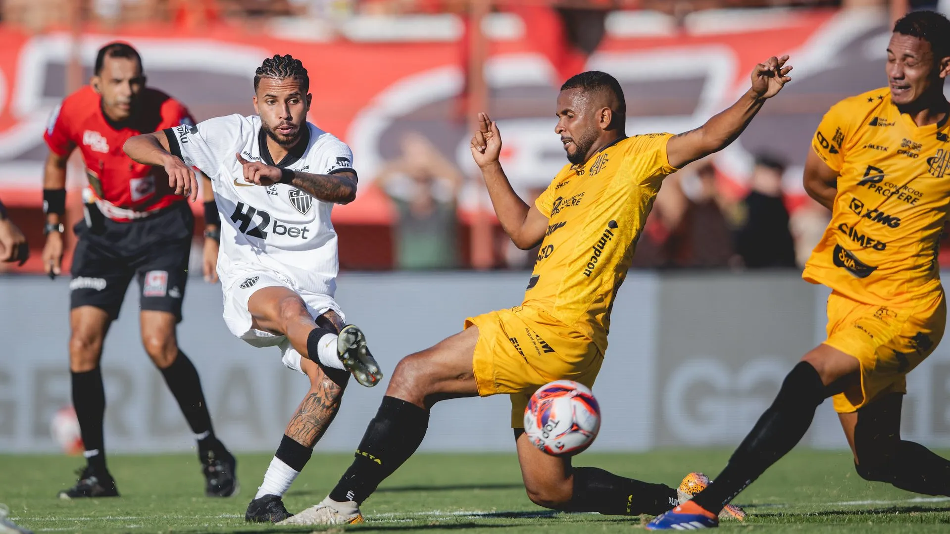 Pouso Alegre-MG x Atlético-MG