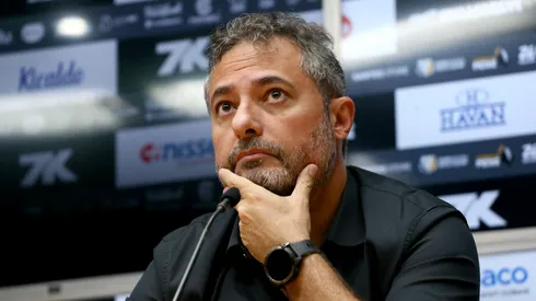 Alexandre Mattos durante coletiva