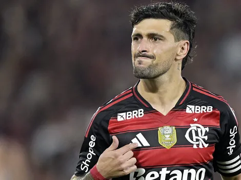 Arrascaeta surge como principal nome do Flamengo para Supercopa