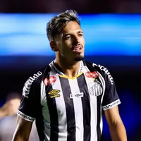Expulsão de Gabriel Menino prejudica o Santos contra São Paulo