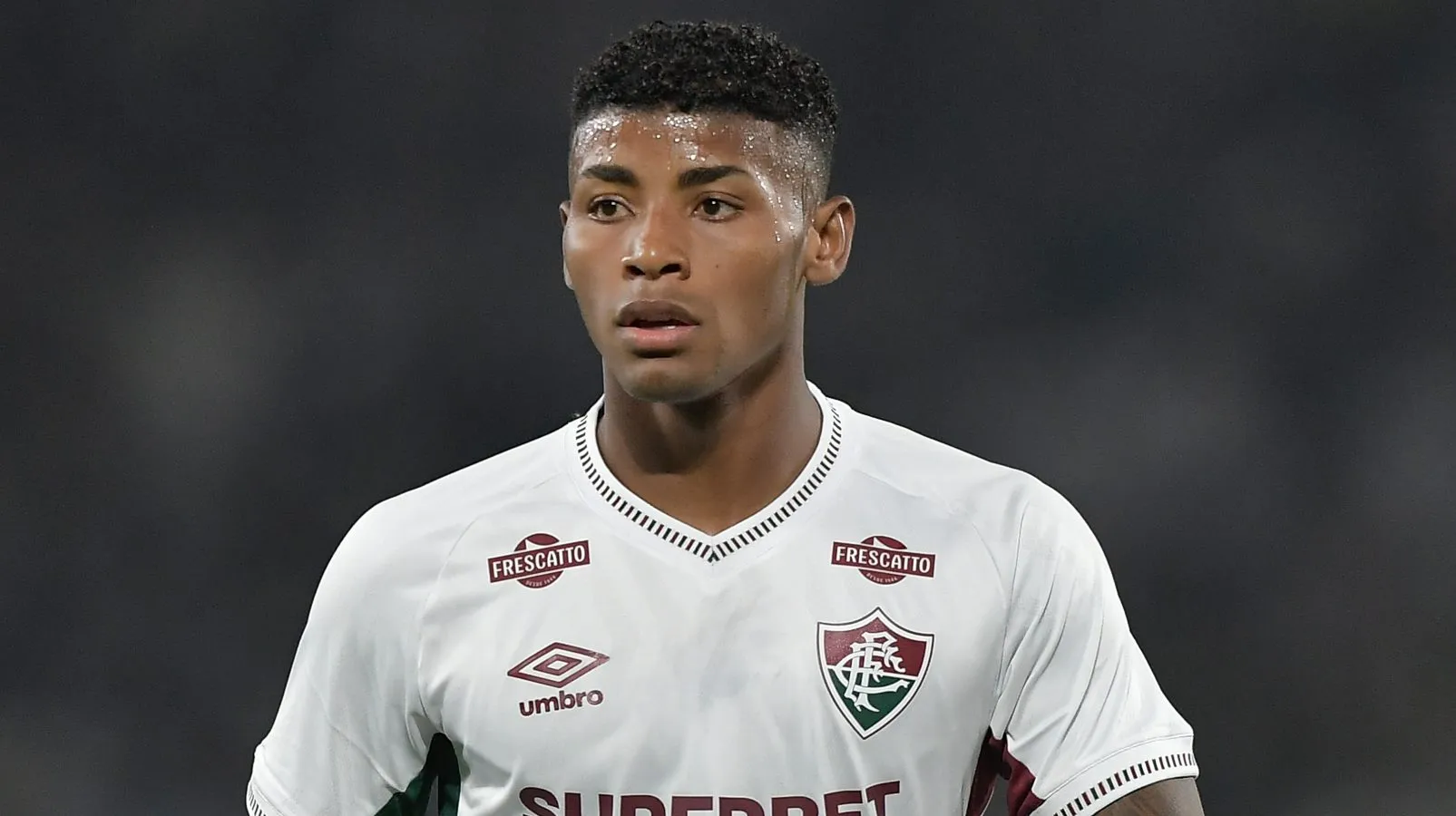 Santos sondou a situação de Hércules, do Fluminense