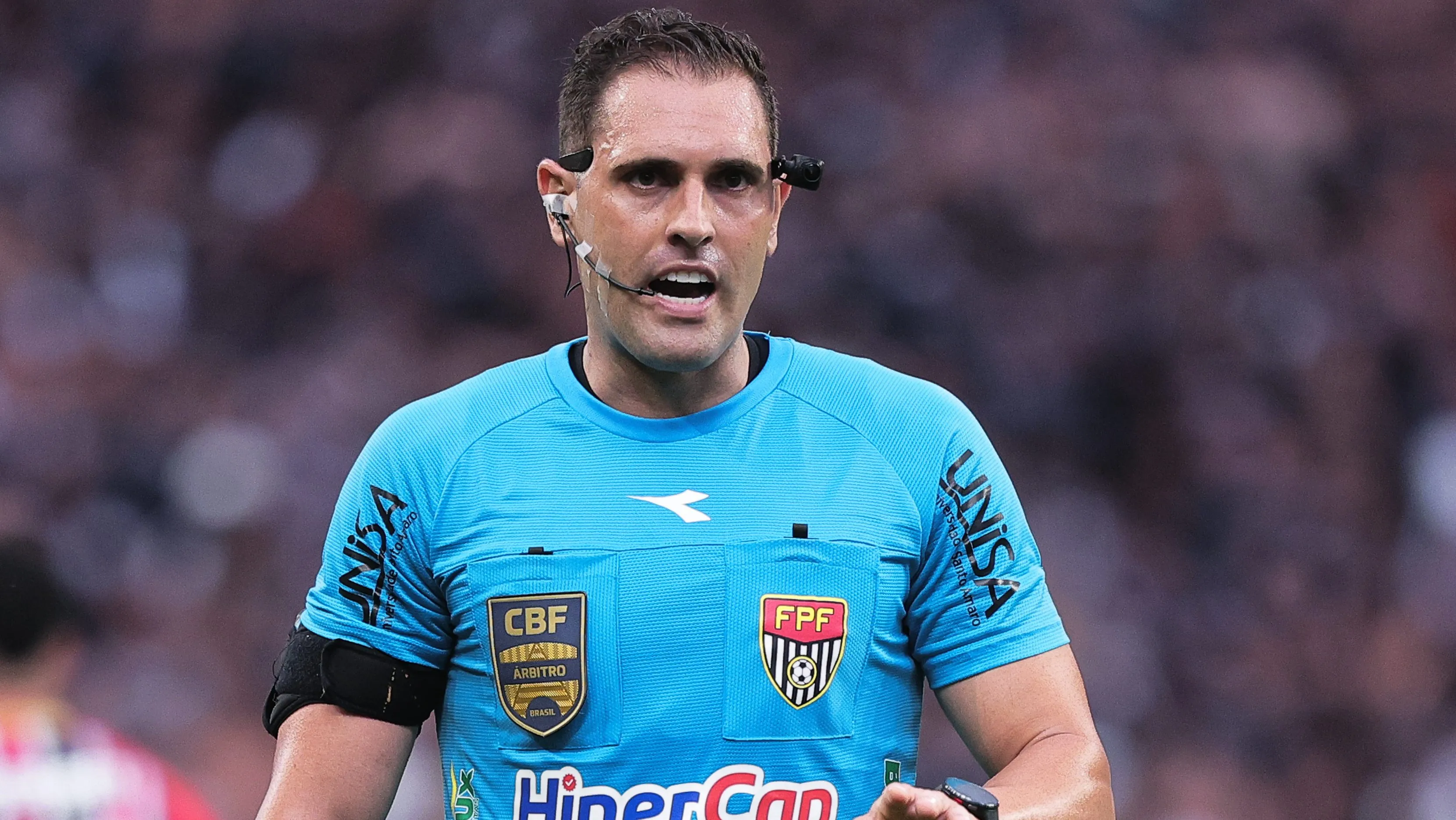 Árbitro João Vitor Gobi. Foto: Ettore Chiereguini/AGIF