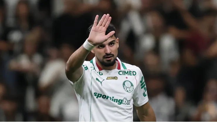 Flaco López durante partida contra o Galão da Massa