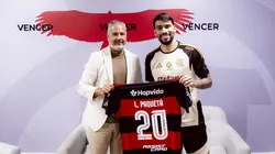 Paquetá durante chegada ao Flamengo. Foto: Adriano Fontes/Flamengo