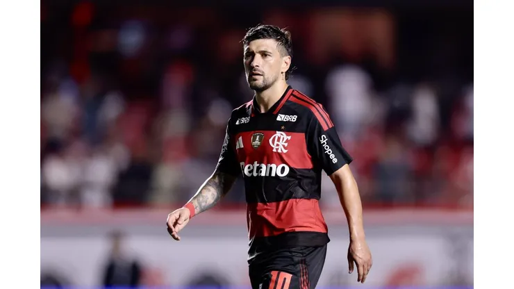 Arrascaeta (Flamengo) durante jogo contra o São Paulo, no dia 28.01.2026. Foto: Marcello Zambrana/AGIF