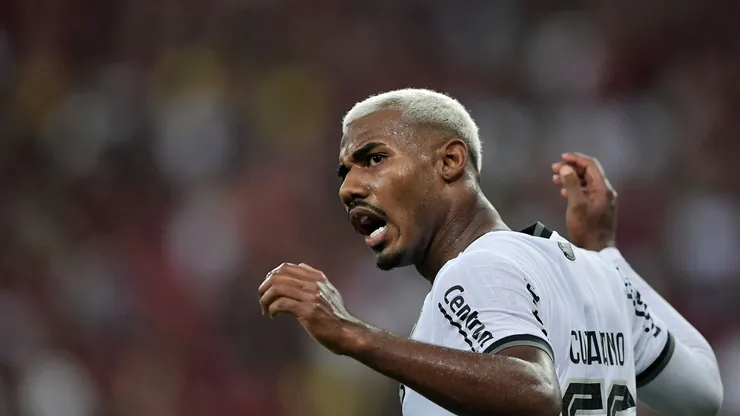 Cuiabano segue fora no Nottingham enquanto Vasco avança em negociação com clube inglês - Thiago RibeiroAGIF