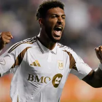 Fluminense tenta Bouanga, mas esbarra em valor elevado do atacante