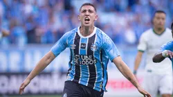 Monsalve comemora seu gol pelo Grêmio. Foto: Maxi Franzoi/AGIF