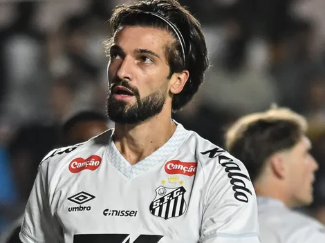 Lautaro Díaz perde força no Santos e Marcelo Teixeira quer negociá-lo