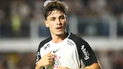 SP - SANTOS - 28/01/2026 - BRASILEIRO A 2026, CORINTHIANS X BAHIA - Breno Bidon jogador do Corinthians comemora seu gol durante partida contra o Bahia no estadio Vila Belmiro pelo campeonato Brasileiro A 2026. Foto: Mauricio De Souza/AGIF