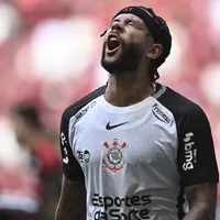 Memphis perde gol na Supercopa e torcida lamenta: “Não pode”