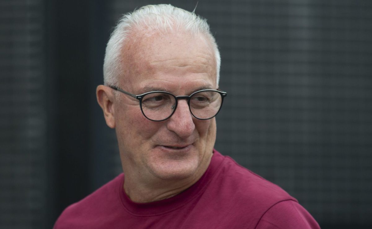 Dorival Júnior muda postura do Corinthians no intervalo e vence do Bragantino com autoridade