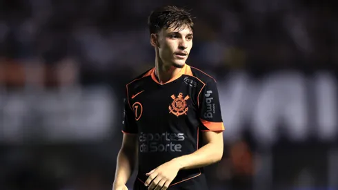 SP – SANTOS – 22/01/2026 – PAULISTA 2026, SANTOS X CORINTHIANS – Breno Bidon jogador do Corinthians durante partida contra o Santos no estadio Vila Belmiro pelo campeonato Paulista 2026. Foto: Marcello Zambrana/AGIF