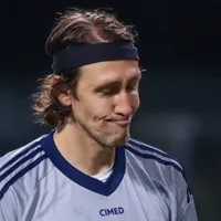 Com momento bizarro de Cássio, Cruzeiro vence Betim por 1 a 0