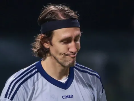 Com momento bizarro de Cássio, Cruzeiro vence Betim por 1 a 0