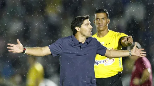Abel Ferreira técnico do Palmeiras durante partida contra o Botafogo-SP. Foto: Thiago Calil/AGIF
